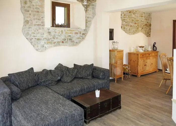 Serrani-2 By Interhome *